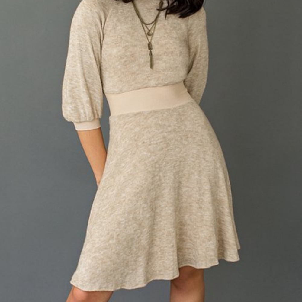 Joyfolie Beth dress is taupe